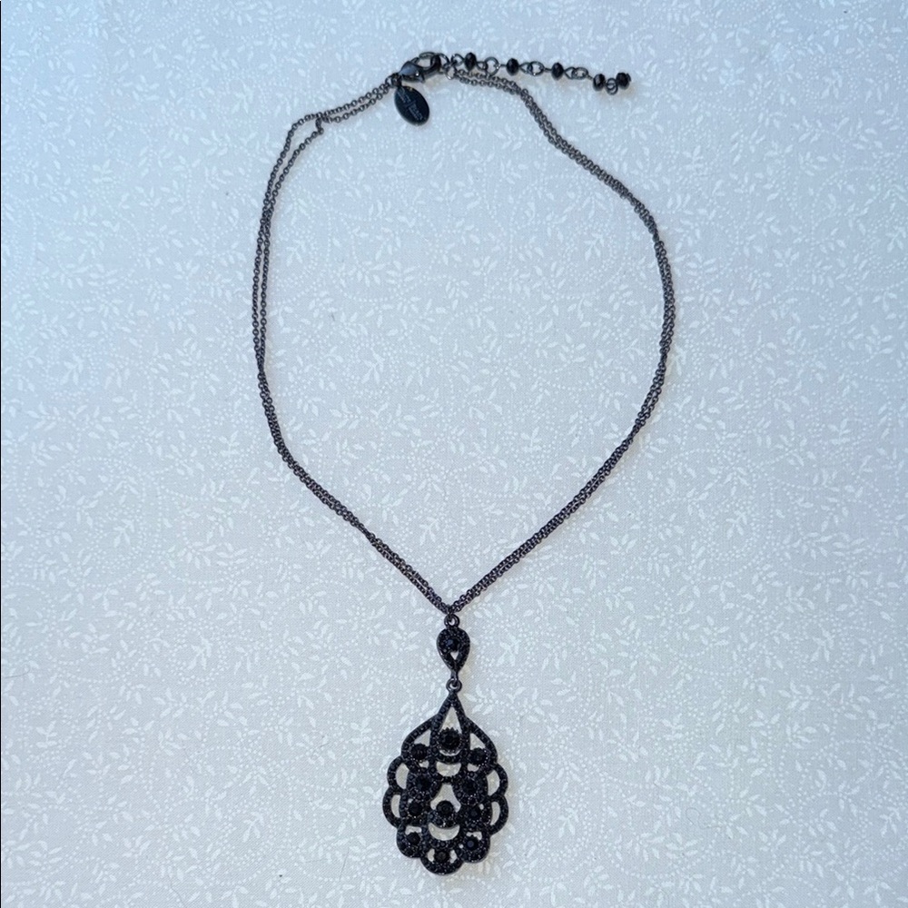 White House/Black Market Modern Black Pendant‎ Necklace with black crystals